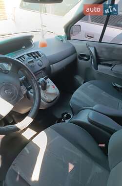 Хэтчбек Renault Megane 2005 в Днепре