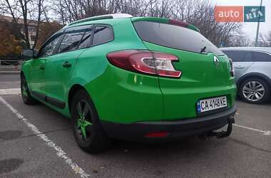 Универсал Renault Megane 2011 в 