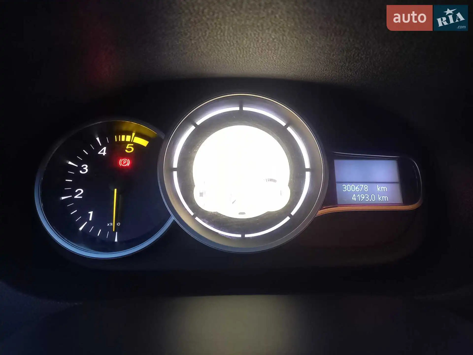 2011 Renault Megane - мініатюра 35