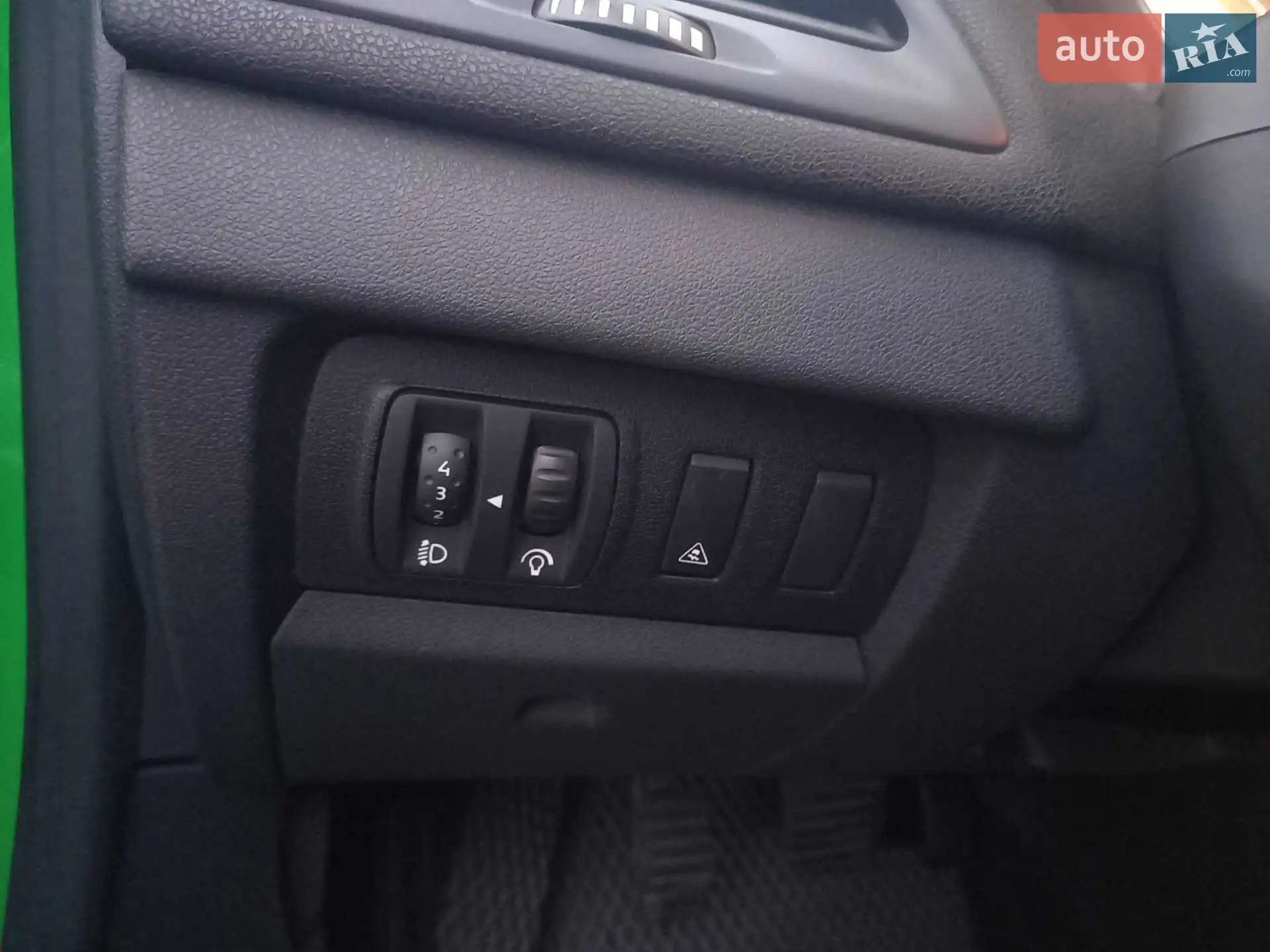 2011 Renault Megane - мініатюра 39