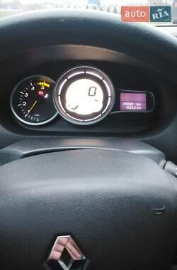 Универсал Renault Megane 2011 в 