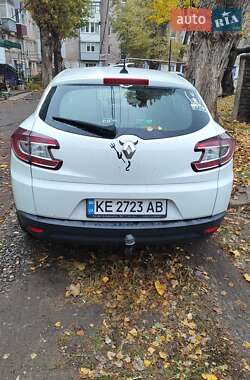 Универсал Renault Megane 2011 в 