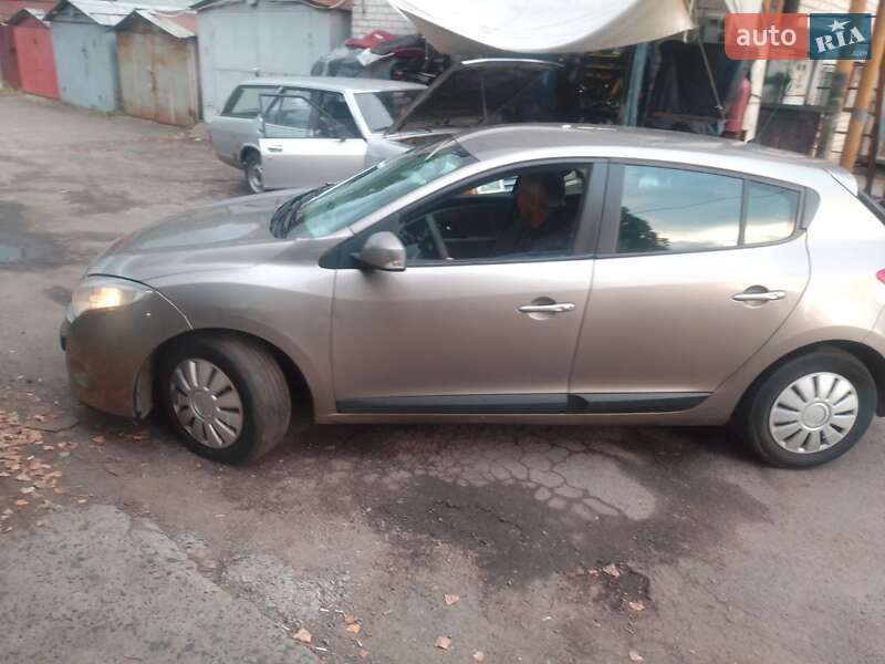 Хэтчбек Renault Megane 2010 в Черкассах