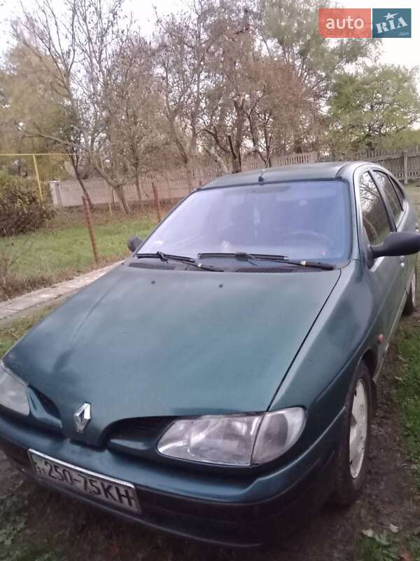 Седан Renault Megane 1996 в Коростені