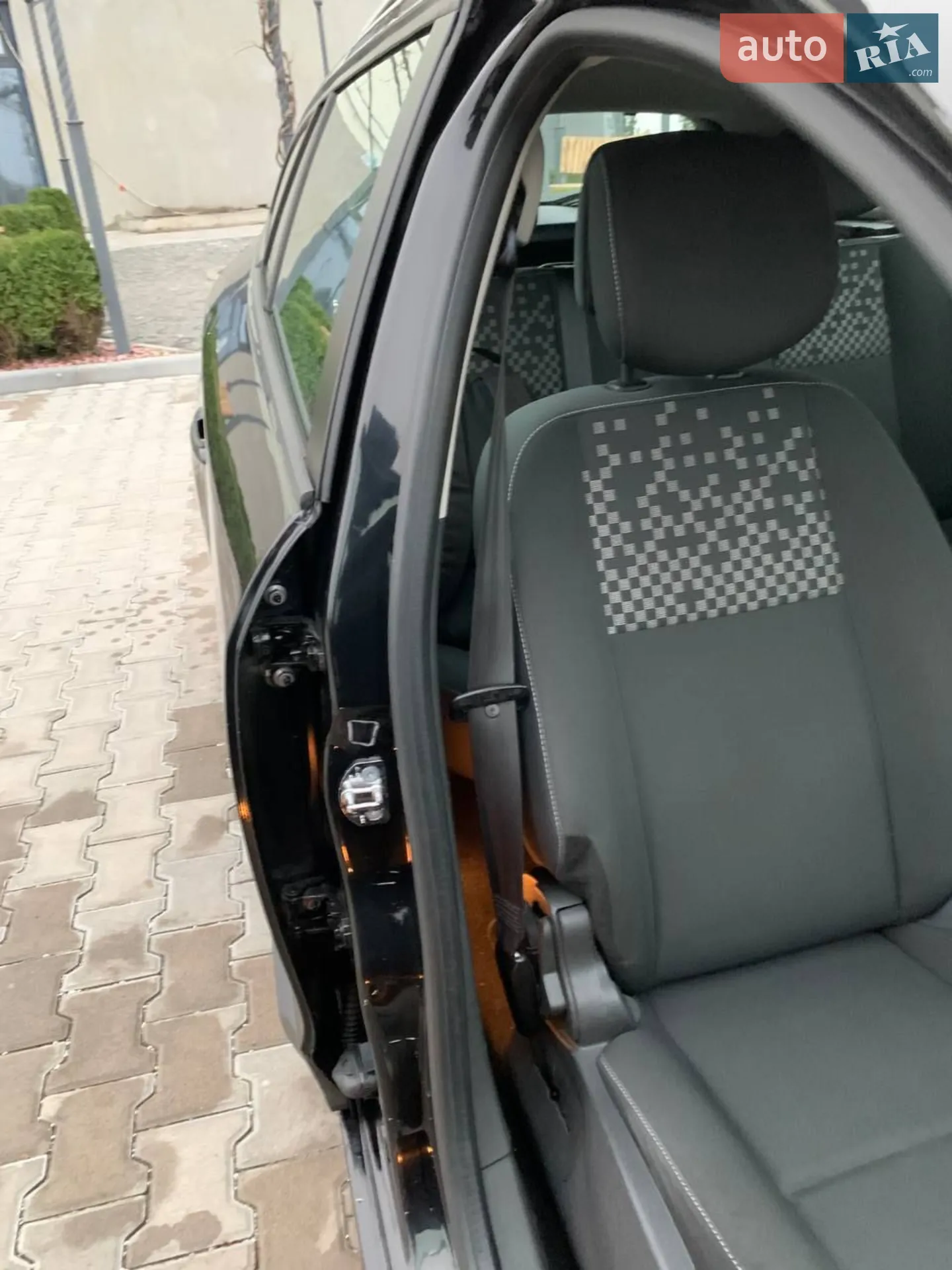 2012 Renault Megane - мініатюра 22