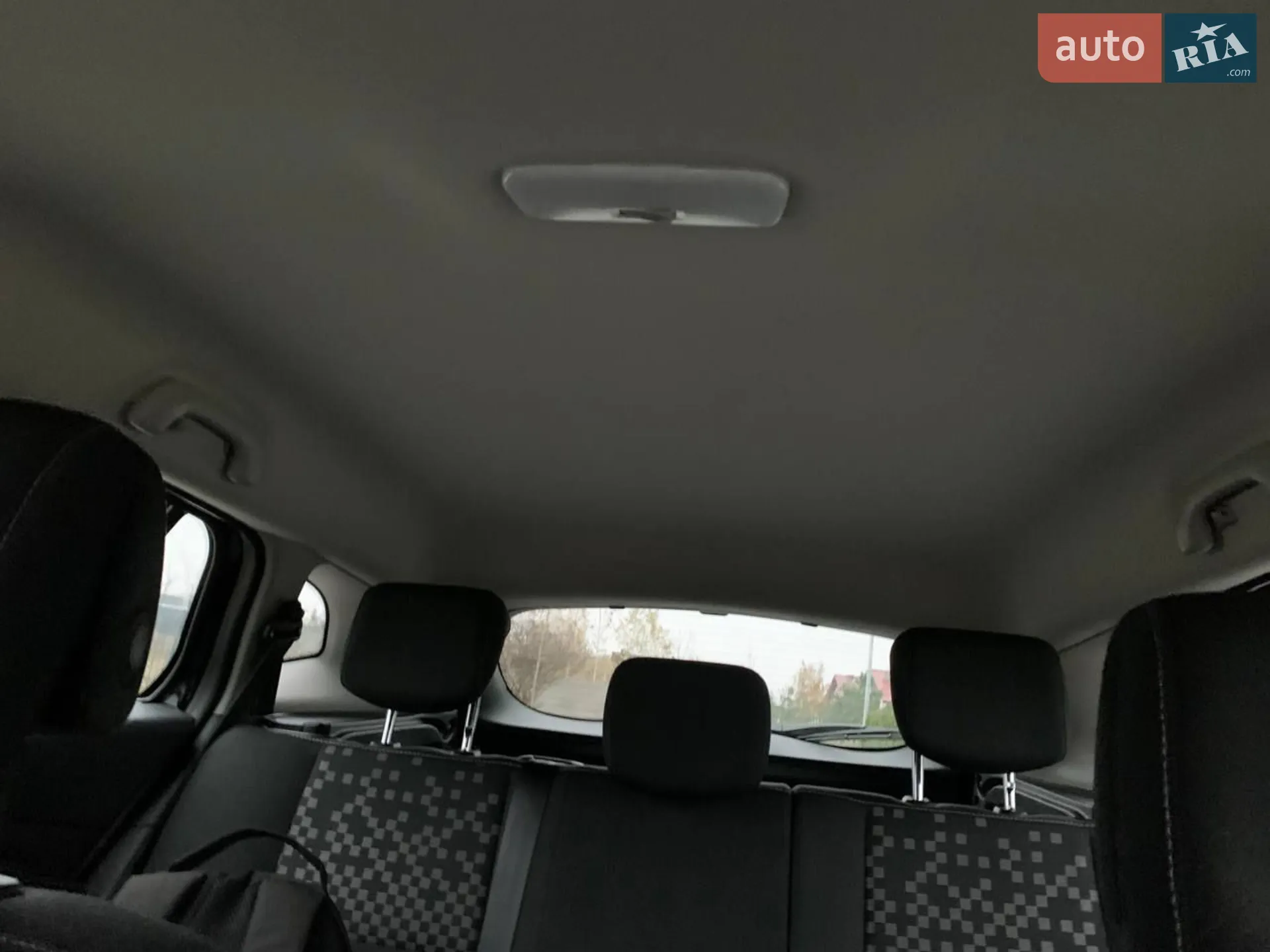 2012 Renault Megane - мініатюра 31