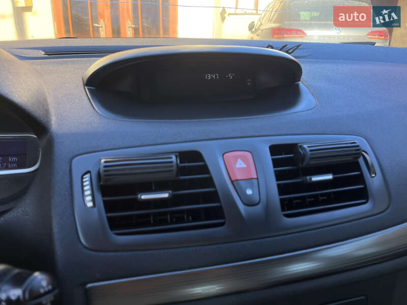 Хэтчбек Renault Megane 2009 в Николаеве фото 24 Хэтчбек Renault Megane 2009 в Николаеве