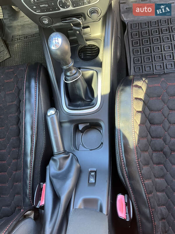 Хэтчбек Renault Megane 2009 в Николаеве фото 45 Хэтчбек Renault Megane 2009 в Николаеве