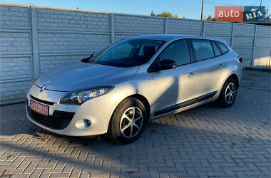 Универсал Renault Megane 2011 в Почаеве