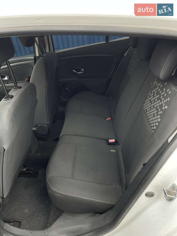 Хэтчбек Renault Megane 2012 в Жмеринке