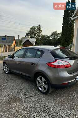 Хэтчбек Renault Megane 2011 в Черновцах