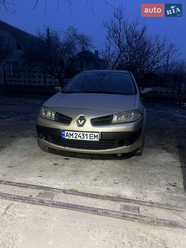 Седан Renault Megane 2007 в Барышевке