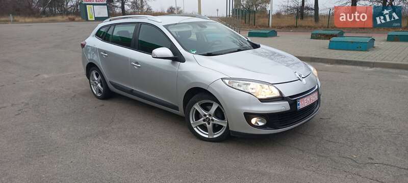 Универсал Renault Megane 2012 в Золочеве