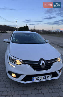 Хэтчбек Renault Megane 2018 в Львове