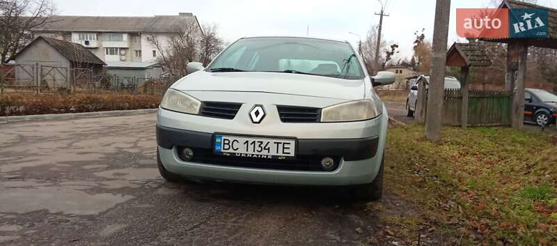 Хэтчбек Renault Megane 2004 в Золочеве