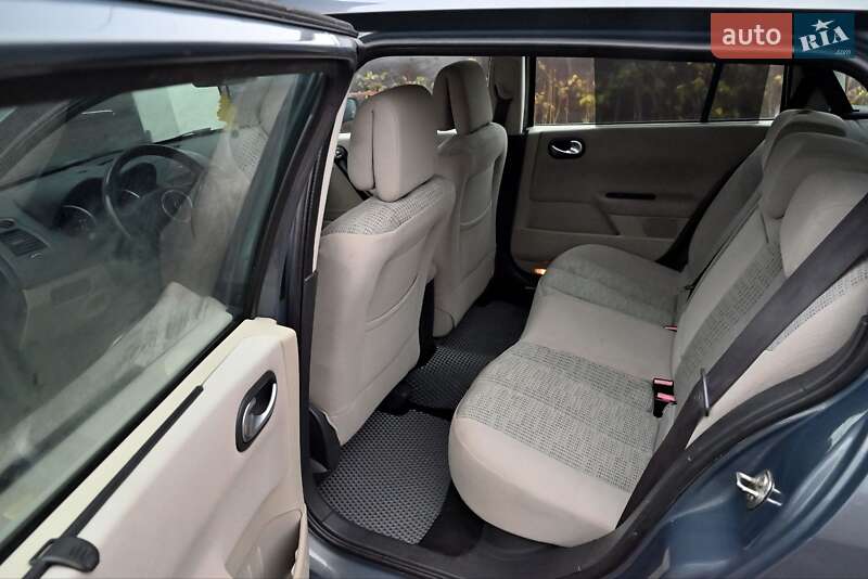 Универсал Renault Megane 2006 в Баре фото 20 Универсал Renault Megane 2006 в Баре