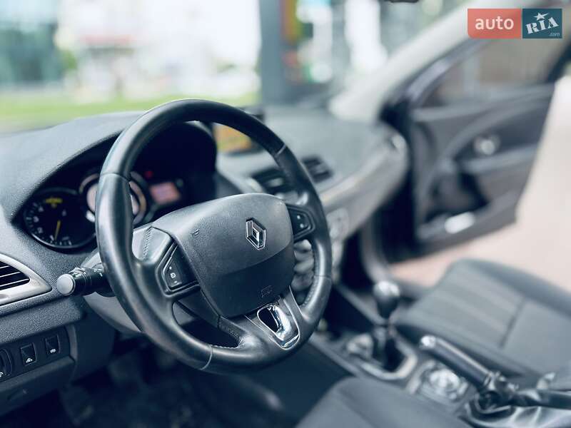 Универсал Renault Megane 2013 в Тернополе фото 6 Универсал Renault Megane 2013 в Тернополе