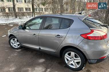 Хэтчбек Renault Megane 2013 в Коростене