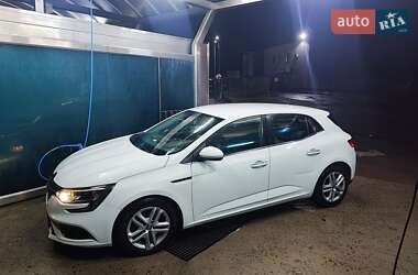 Хетчбек Renault Megane 2016 в Львові