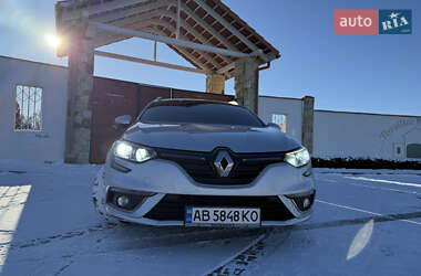 Универсал Renault Megane 2018 в Тыврове