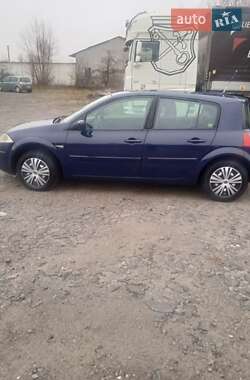 Седан Renault Megane 2003 в Камне-Каширском