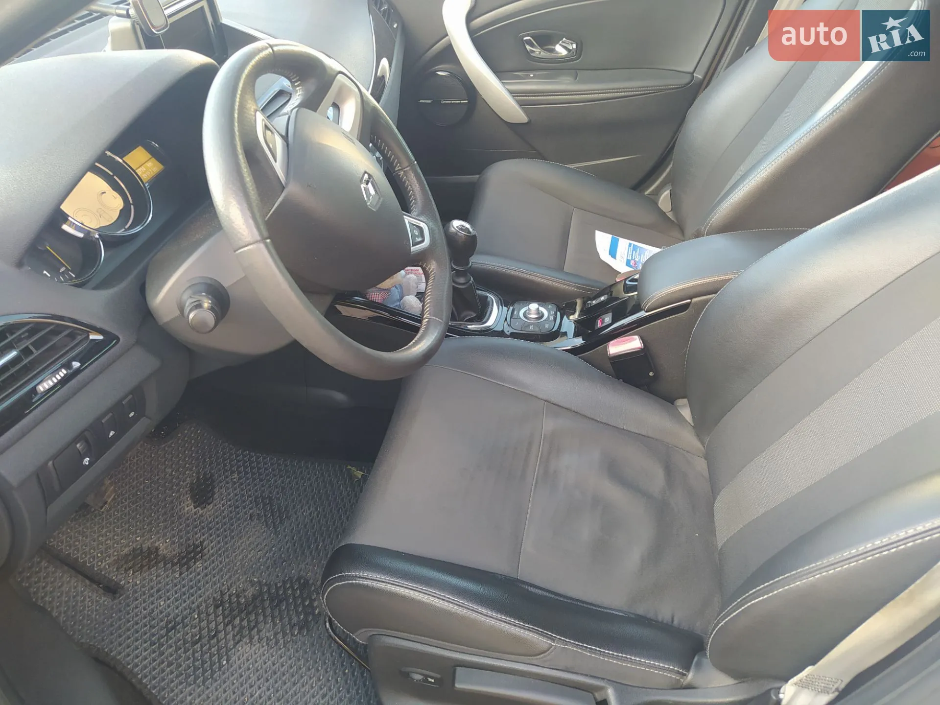 2012 Renault Megane - мініатюра 17
