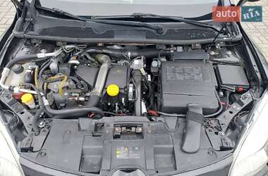 Универсал Renault Megane 2010 в 