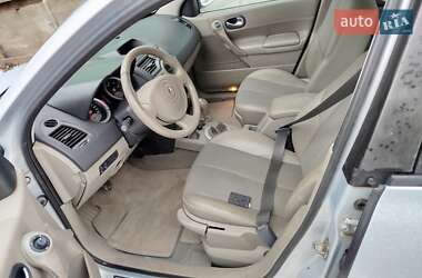 Седан Renault Megane 2003 в 