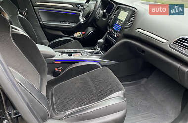 Седан Renault Megane 2019 в 
