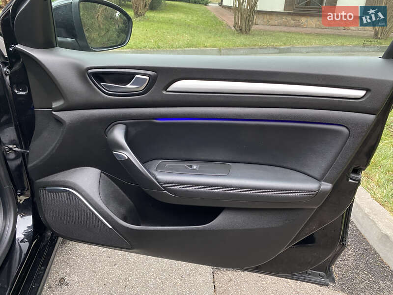 Седан Renault Megane 2019 в Киеве фото 16 Седан Renault Megane 2019 в Киеве