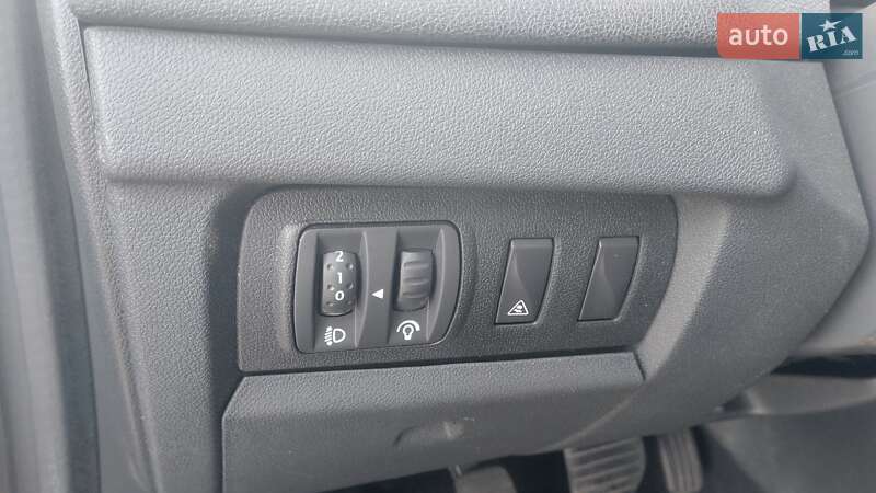 Універсал Renault Megane 2010 в Черкасах фото 14 Універсал Renault Megane 2010 в Черкасах