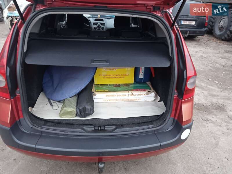 Универсал Renault Megane 2004 в Полтаве фото 5 Универсал Renault Megane 2004 в Полтаве