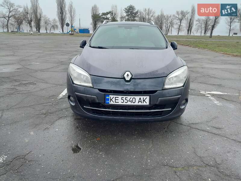 Универсал Renault Megane 2011 в Каменском