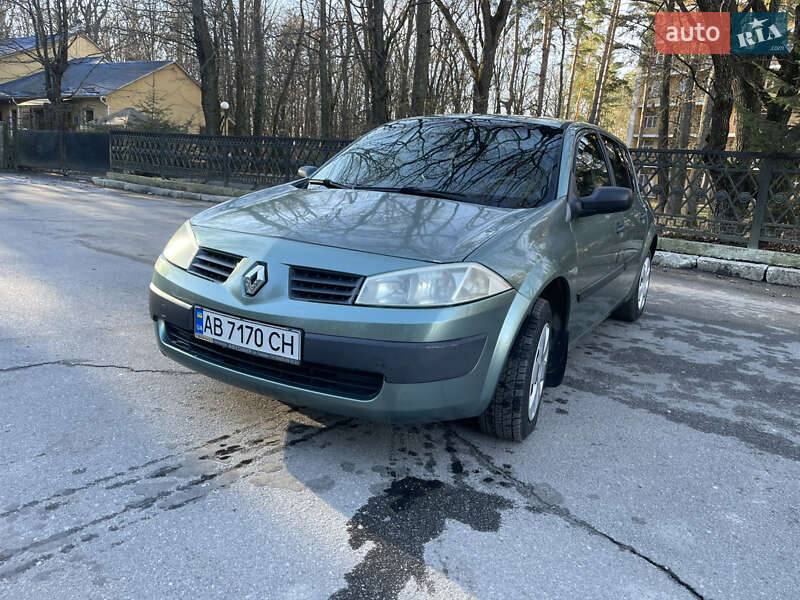 Хетчбек Renault Megane 2004 в Хмільнику