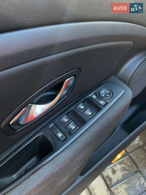 Універсал Renault Megane 2011 в Черкасах