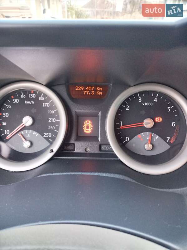 Универсал Renault Megane 2005 в Николаеве фото 23 Универсал Renault Megane 2005 в Николаеве