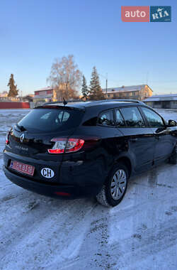 Универсал Renault Megane 2010 в Валках