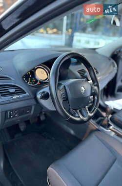 Универсал Renault Megane 2010 в Валках