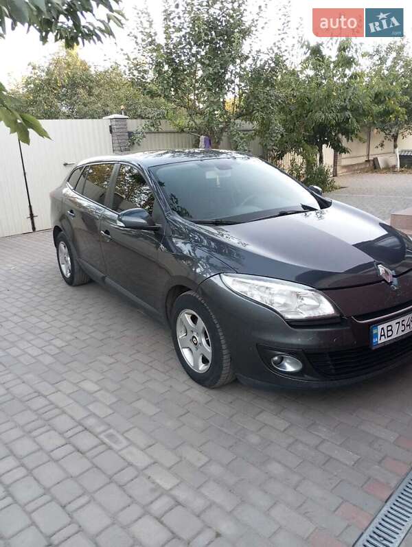 Универсал Renault Megane 2012 в Казатине
