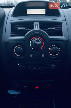 Универсал Renault Megane 2006 в 