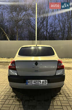 Седан Renault Megane 2004 в 