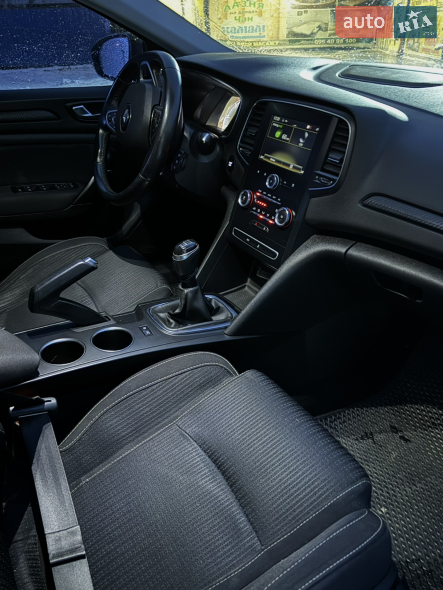 2017 Renault Megane - мініатюра 10