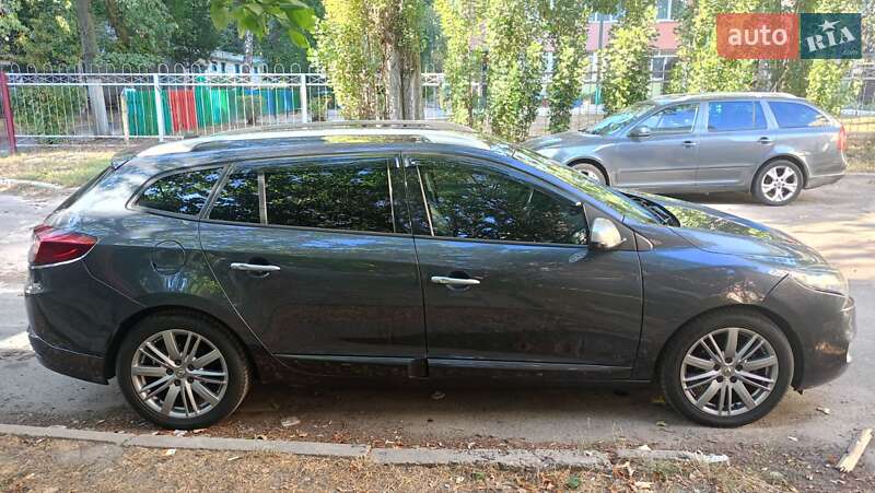 Универсал Renault Megane 2012 в 