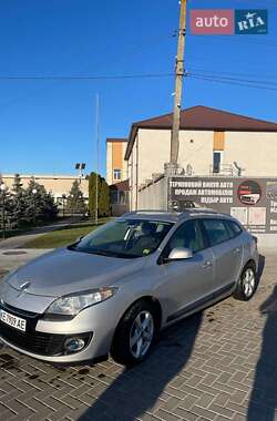 Универсал Renault Megane 2012 в Царичанке