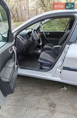 Седан Renault Megane 2005 в 