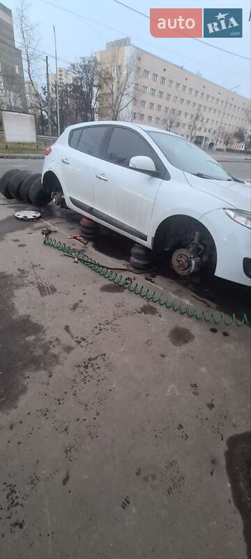 Хэтчбек Renault Megane 2012 в Киеве фото 6 Хэтчбек Renault Megane 2012 в Киеве