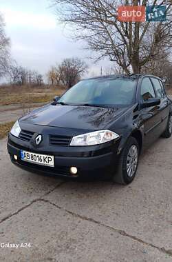 Хэтчбек Renault Megane 2005 в Подольске