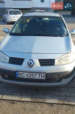 Седан Renault Megane 2003 в Новояворівську