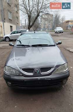 Хэтчбек Renault Megane 2000 в Днепре