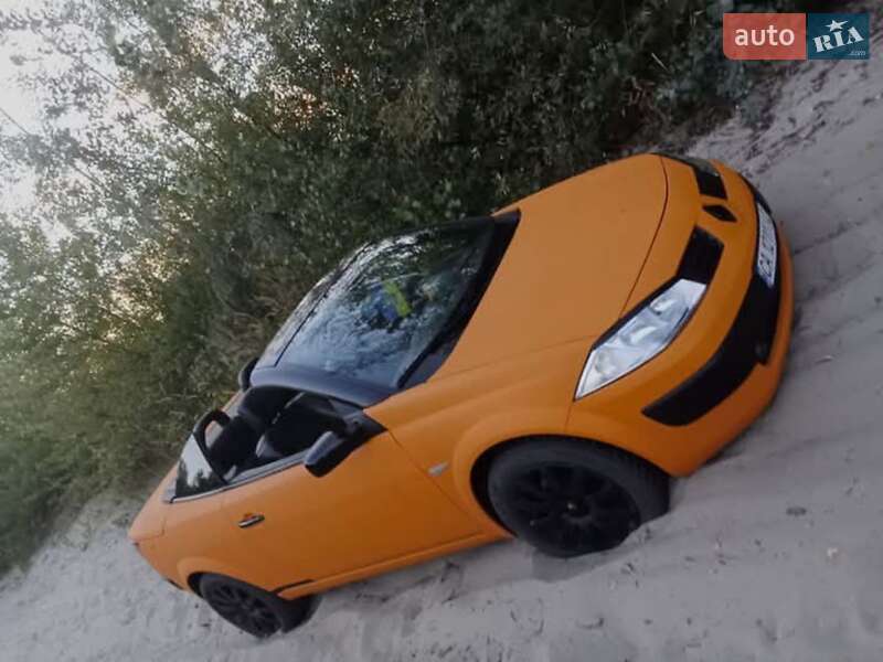 Кабриолет Renault Megane 2003 в Черкассах фото 4 Кабриолет Renault Megane 2003 в Черкассах